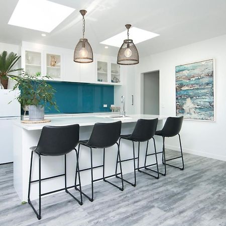 Boathouse Apartments Picton Buitenkant foto