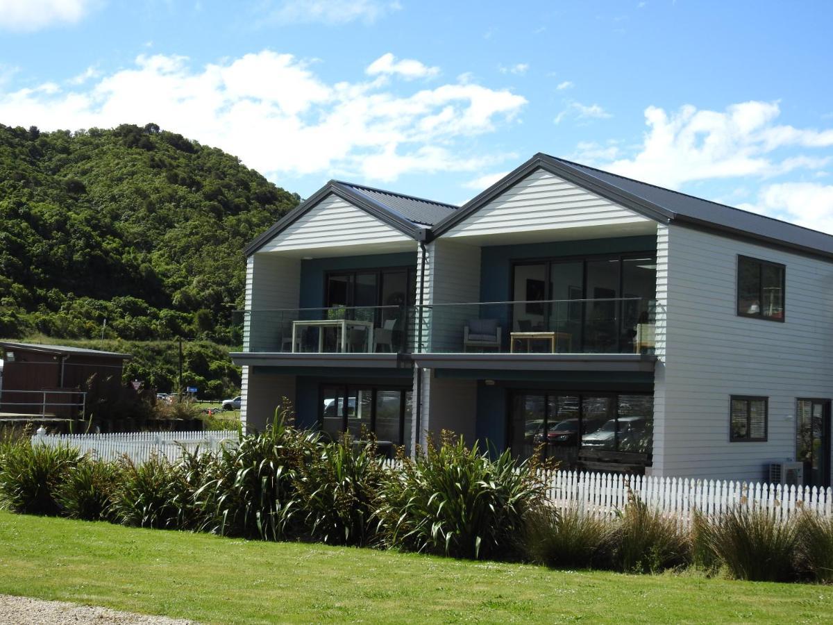 Boathouse Apartments Picton Buitenkant foto